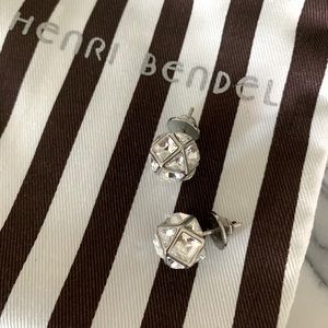 Henri Bendel Stud earrings